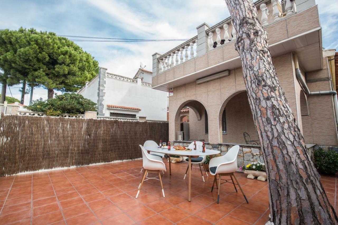 Casa Samara Villa Castelldefels Exterior foto